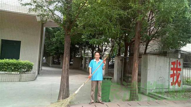 湖大附中：重點中學校園保潔